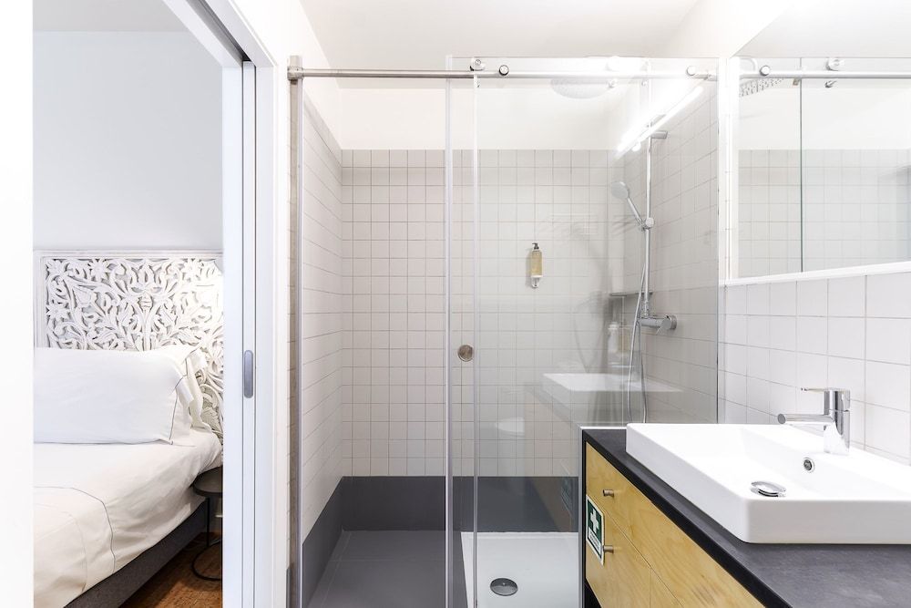 Cashmere Nightlife Studio 302 Studio 12