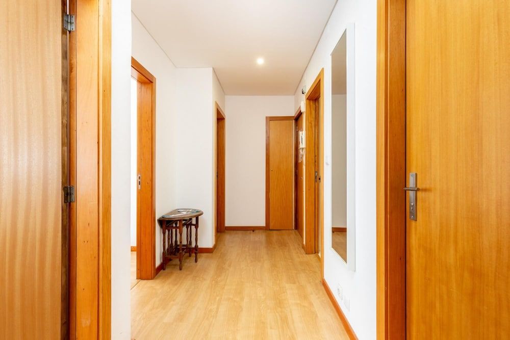 undefined Feel Porto Stylish Flat I 10