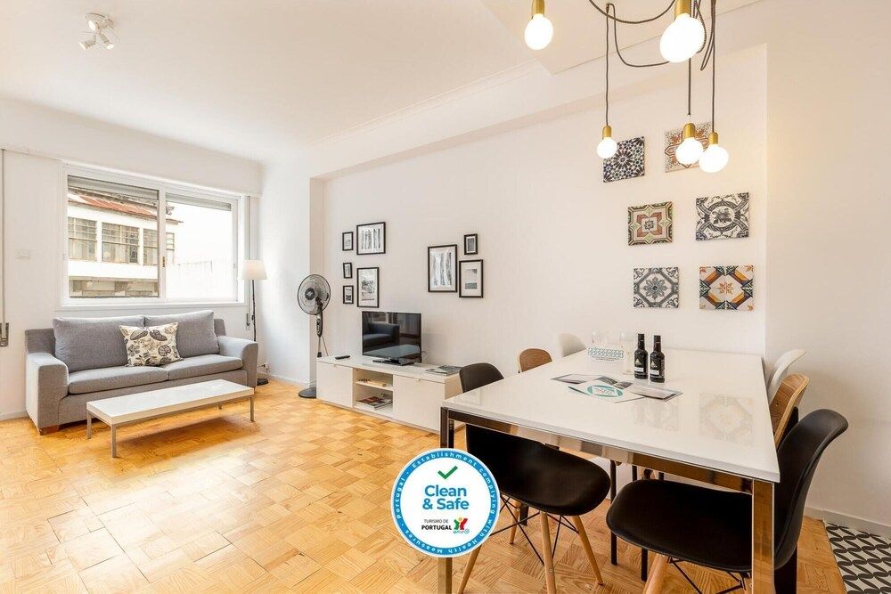 undefined Feel Porto Stylish Flat II 7