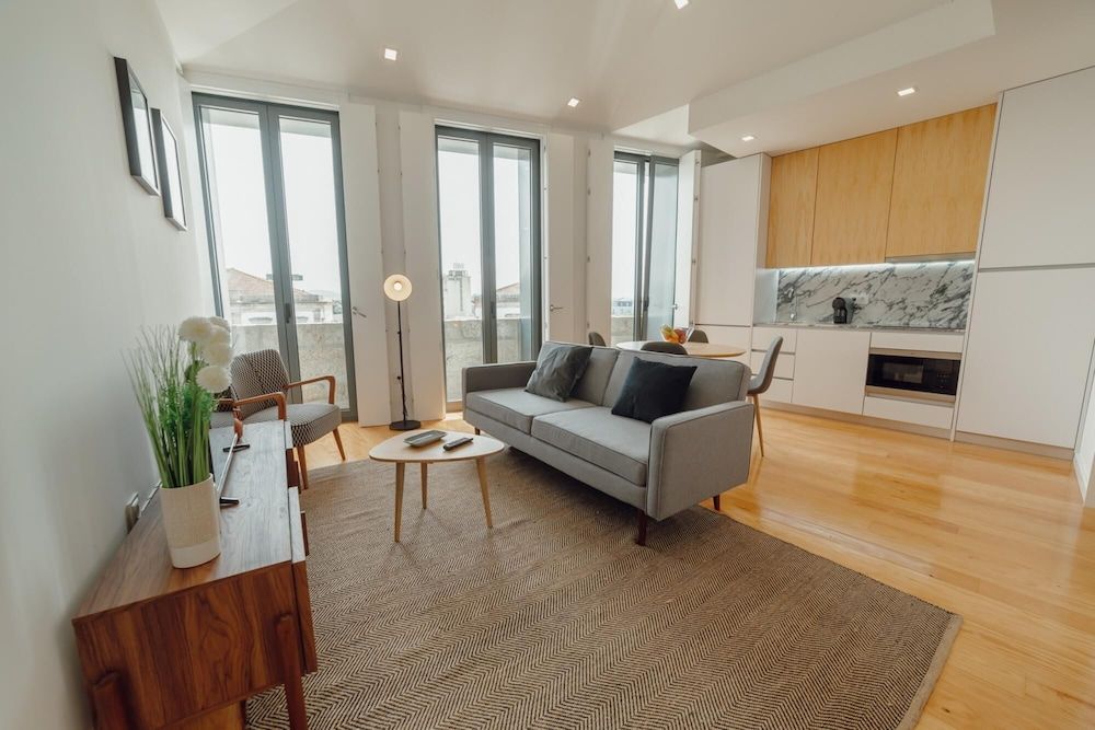 Courtyard Oporto Design Apartment F Apartment 32