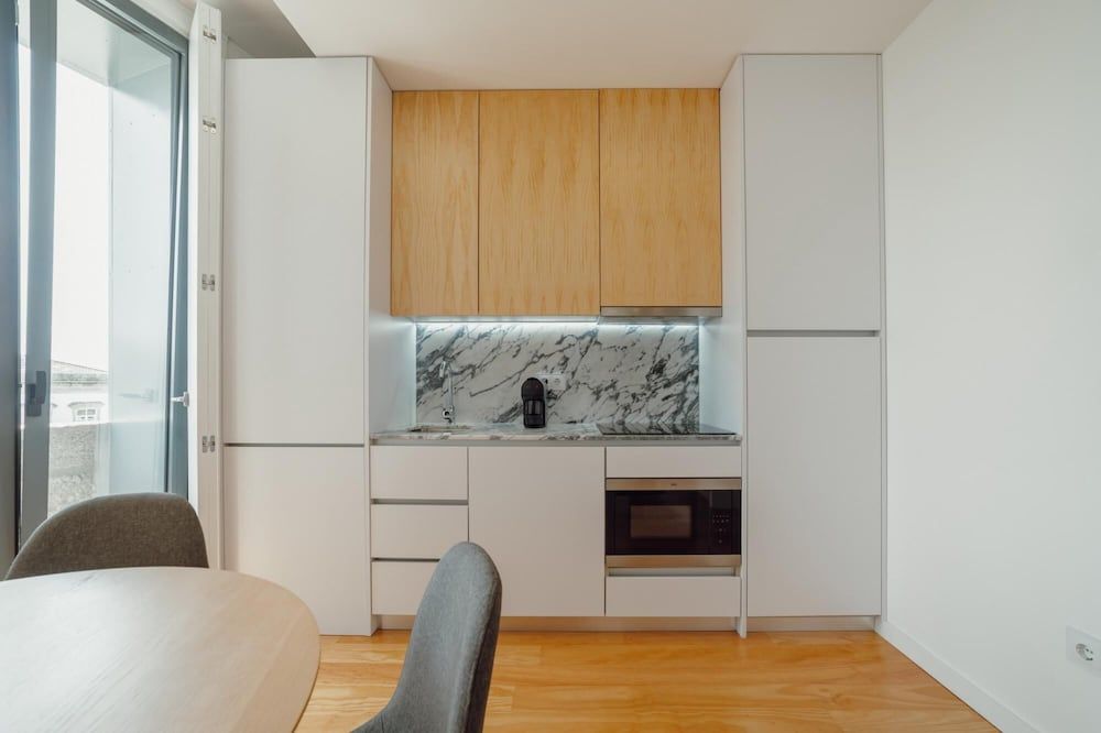 Courtyard Oporto Design Apartment F Apartment 27
