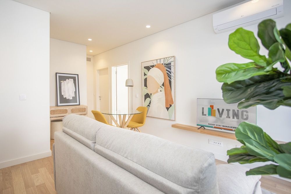 undefined Liiiving - City Design Apartment G 5