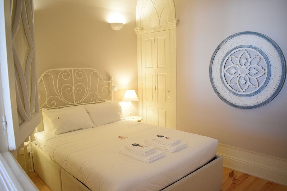 undefined Liiiving - Vintage Balcony Apartment 9