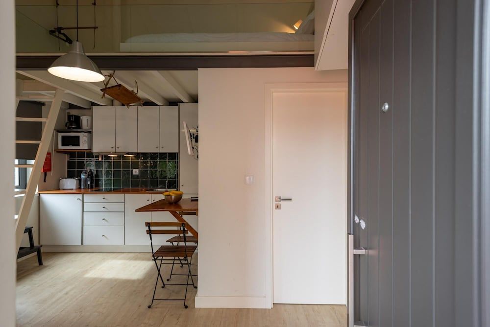 undefined Mezzanine Stylish Apartment P by Vacationy 7