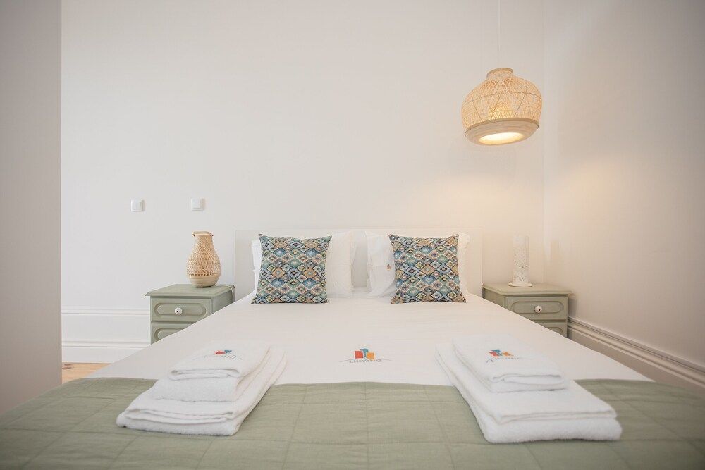 undefined Liiiving - Downtown Balcony Studio 8