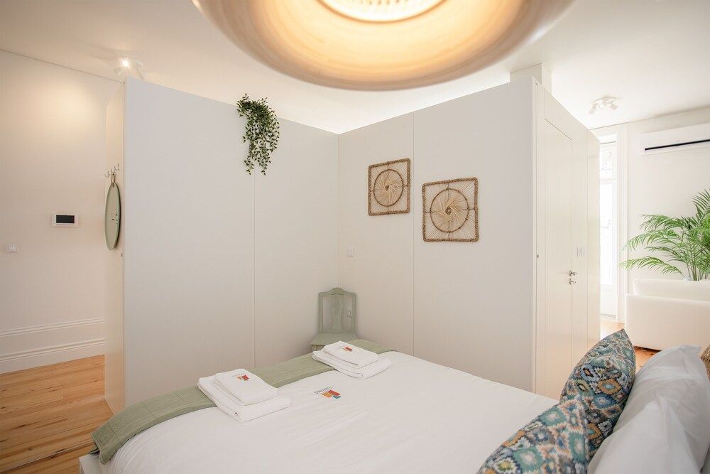 undefined Liiiving - Downtown Balcony Studio 6