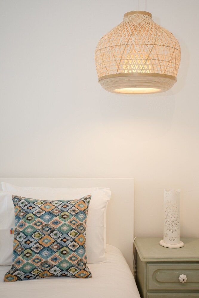 Liiiving - Downtown Balcony Studio Apartment 10