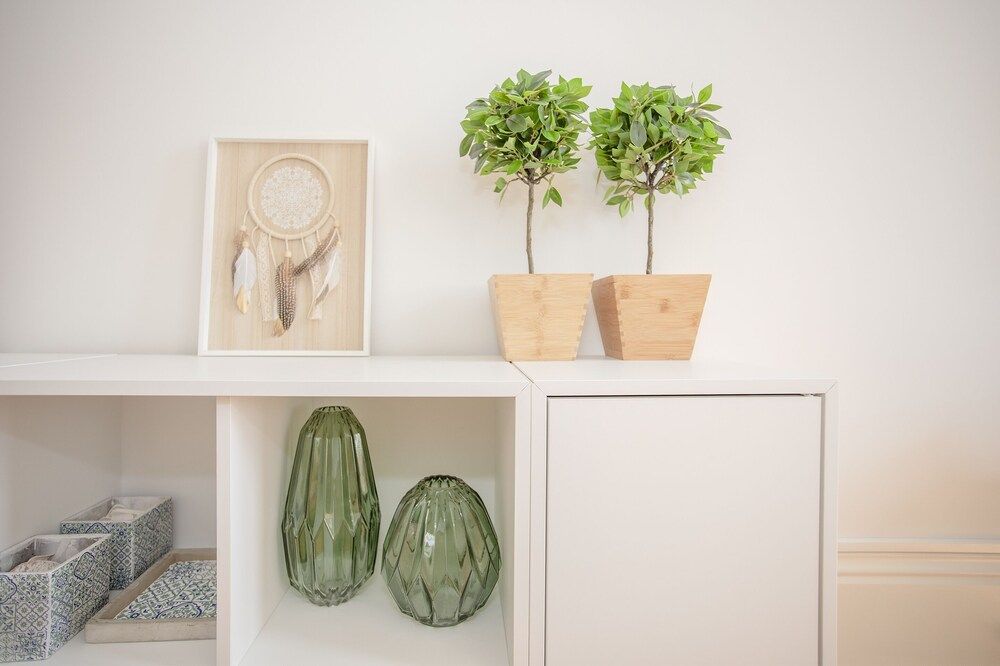 Liiiving - Downtown Balcony Studio Apartment 15