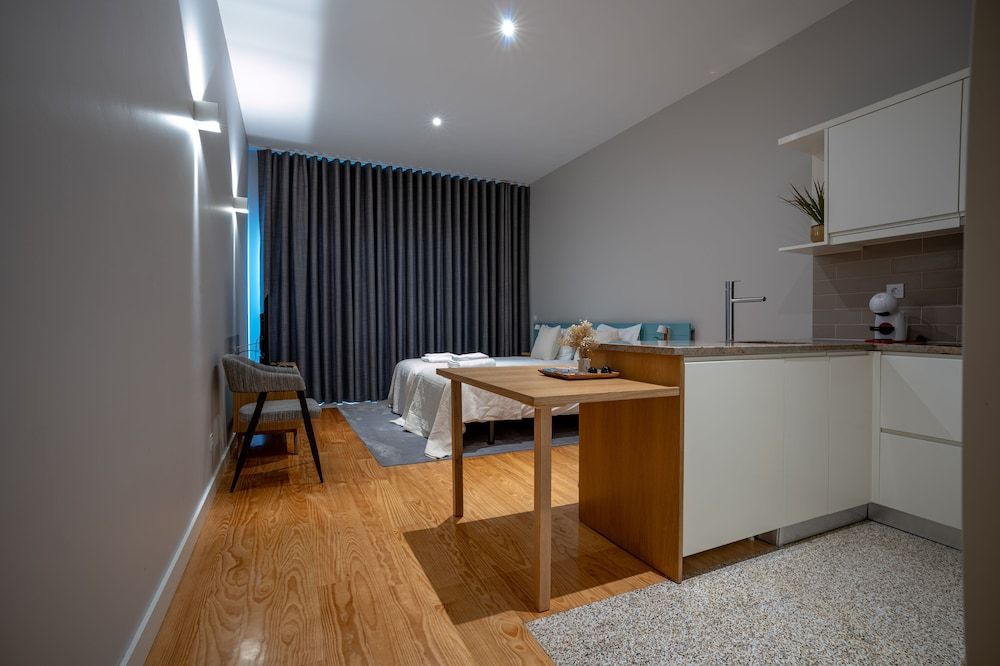 undefined Oporto Trendy Formosa 8