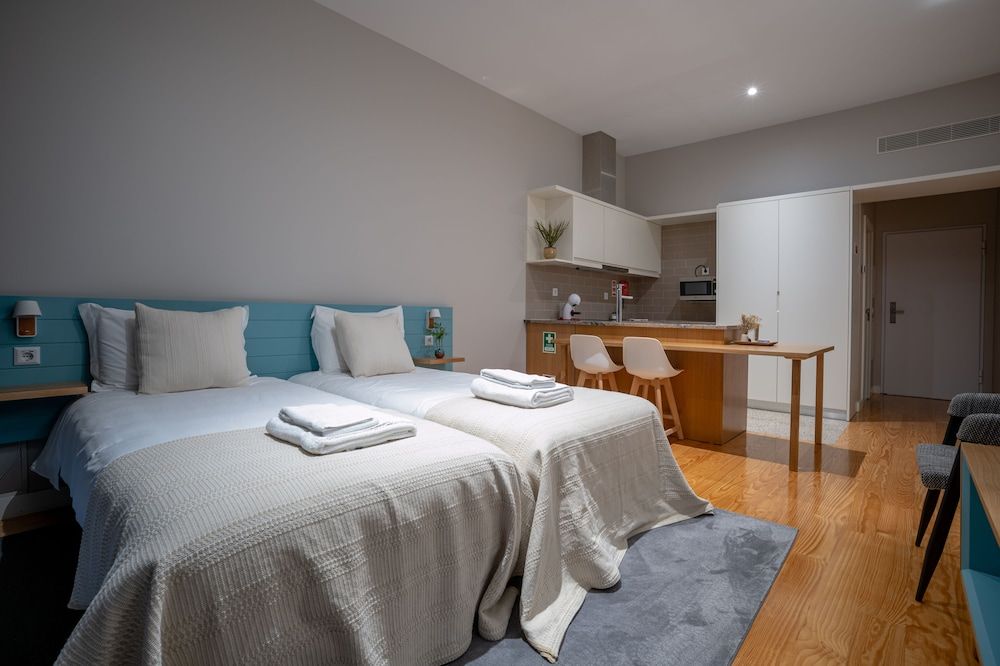 undefined Oporto Trendy Formosa 7