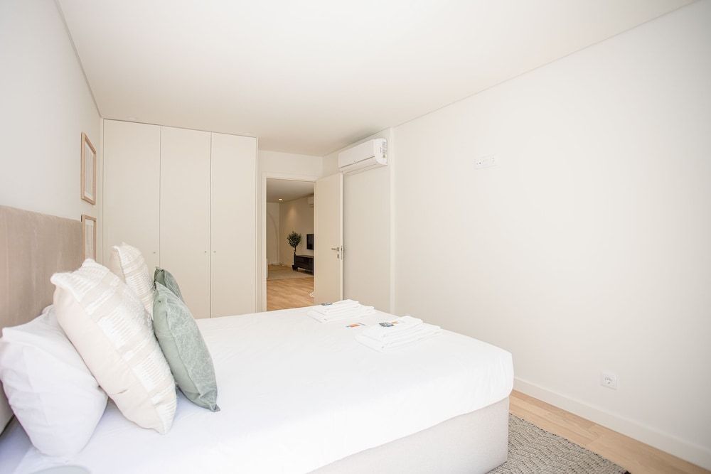 undefined Liiiving - City Design Apartment C 7