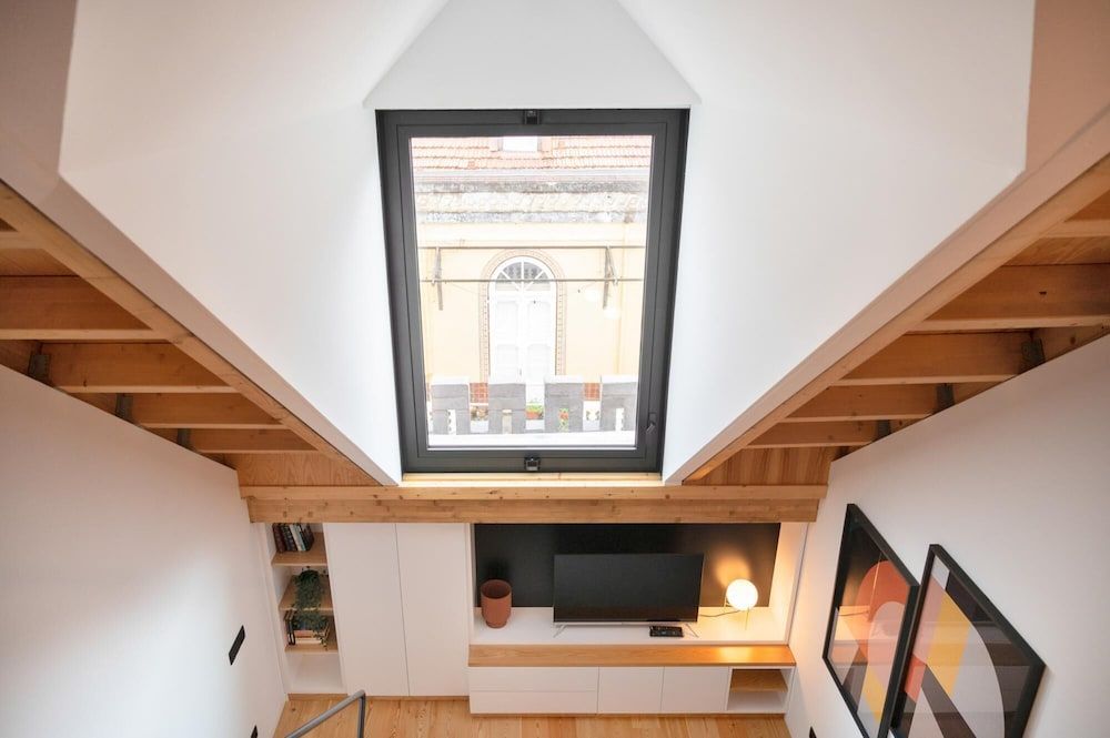 Elegant Downtown Apartment by Vacationy Apartment 21