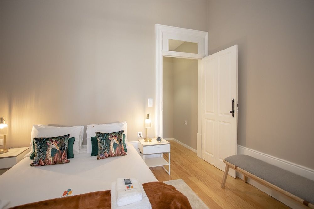 undefined Liiiving - Balcony Design Apartment 6