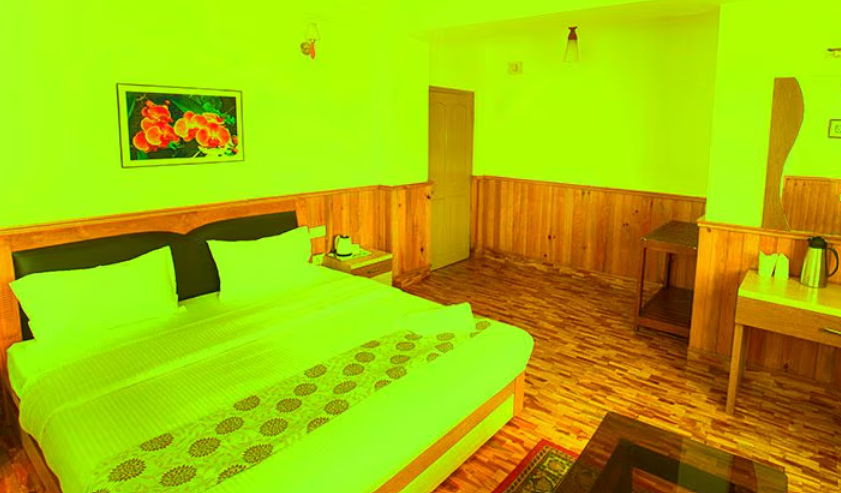Double Room