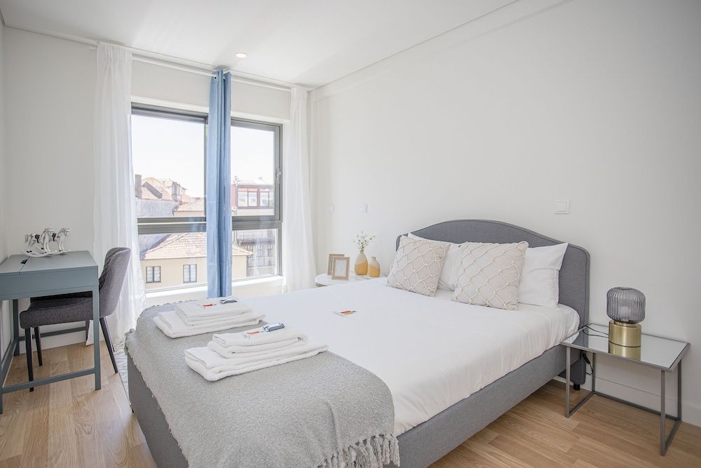 undefined Liiiving - City Design Apartment L 3