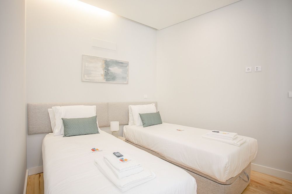 undefined Liiiving - Aliados Stone Apartment 10