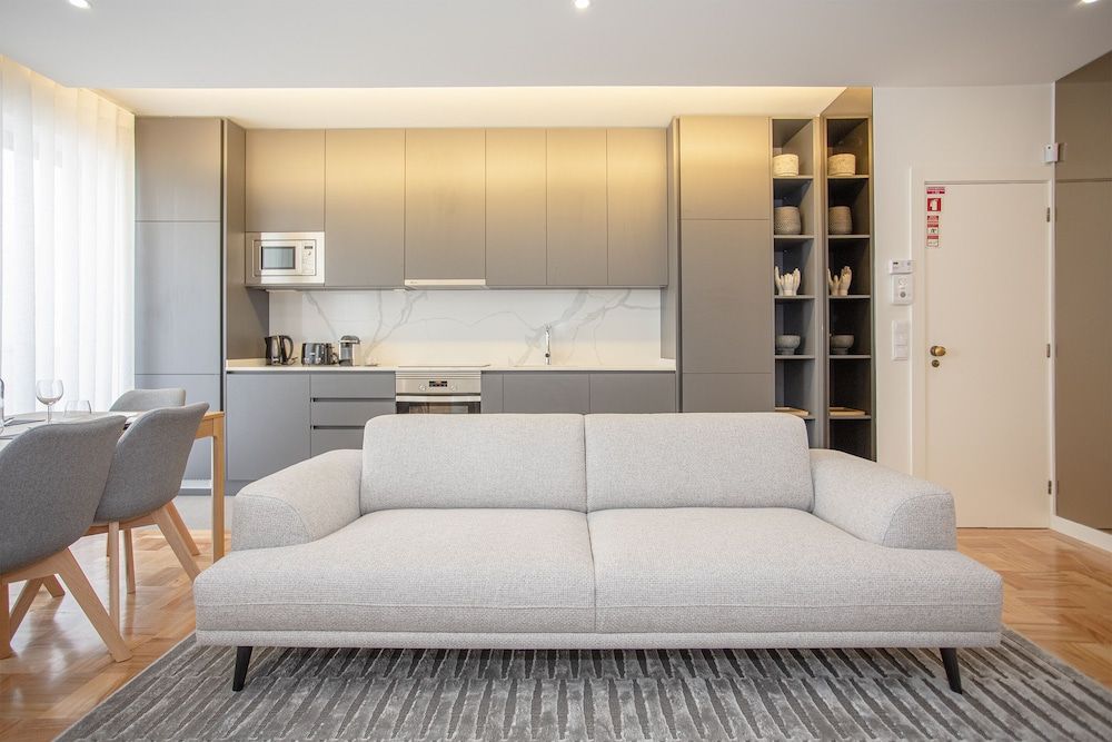 Liiiving in Porto - Design Bright House Design House 35