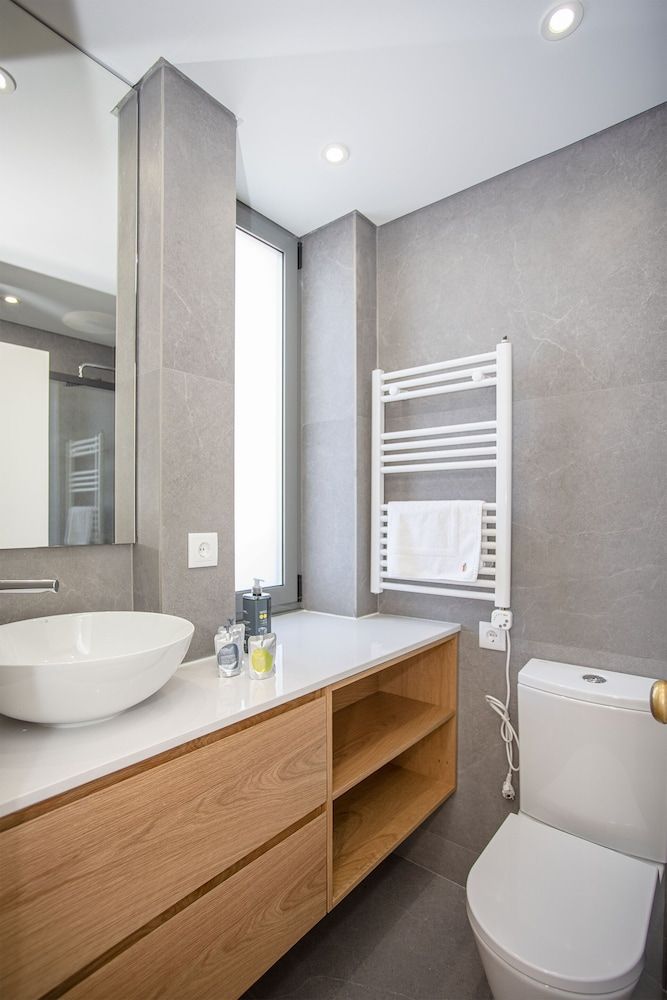 Liiiving in Porto - Design Bright House Design House 21