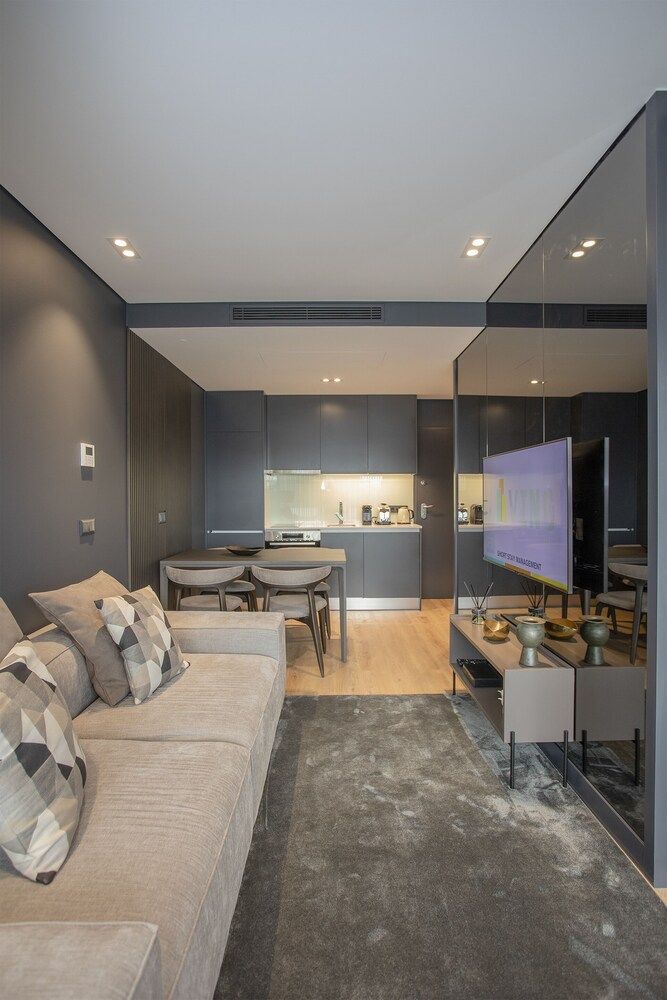 Liiiving in Porto - Dragão Pool View Apartment 16