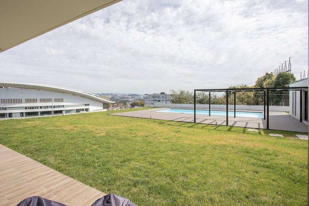 undefined Liiiving in Porto - Dragão Pool View 9