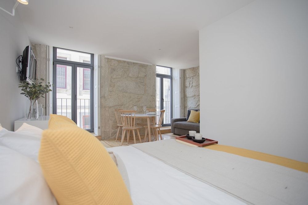 undefined Liiiving - Charming Downtown Delight II 10