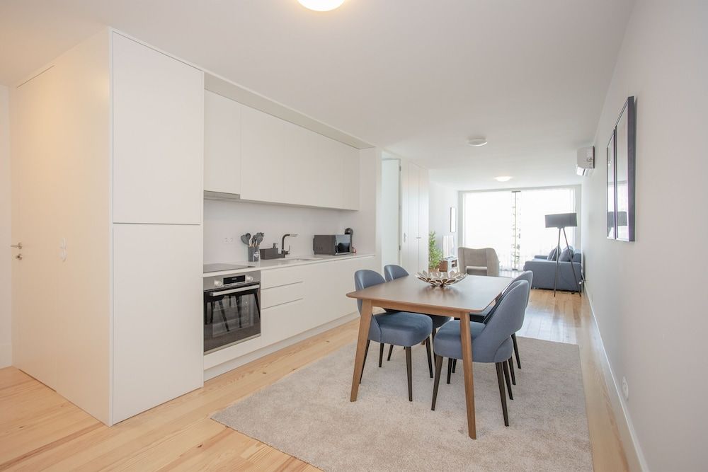 undefined Liiiving in Porto-City View Apartment 3T 7