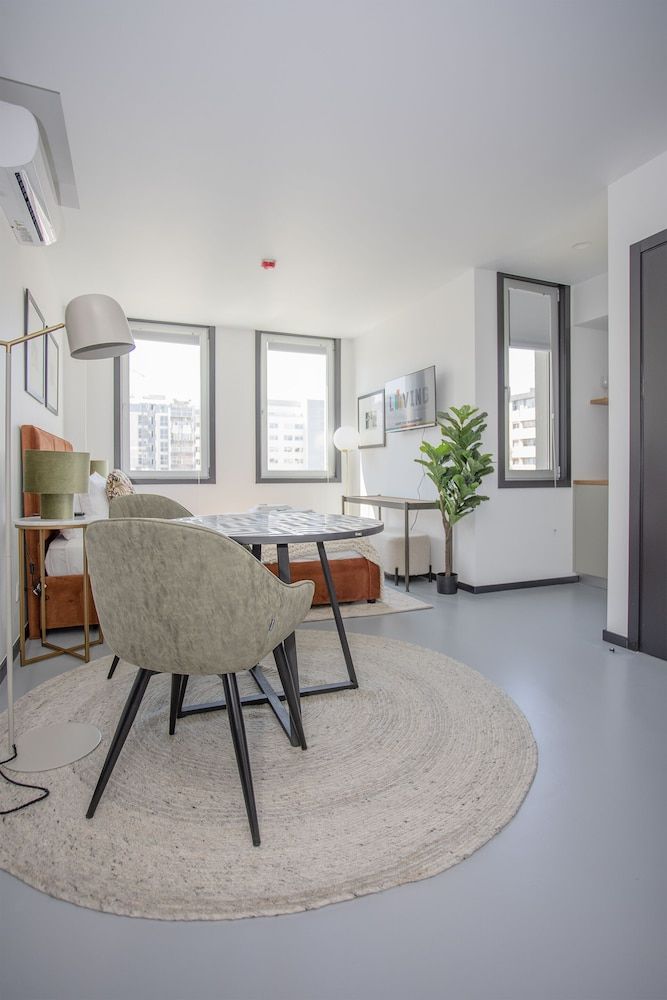 undefined Liiiving in Porto- City Delight Studio I 10