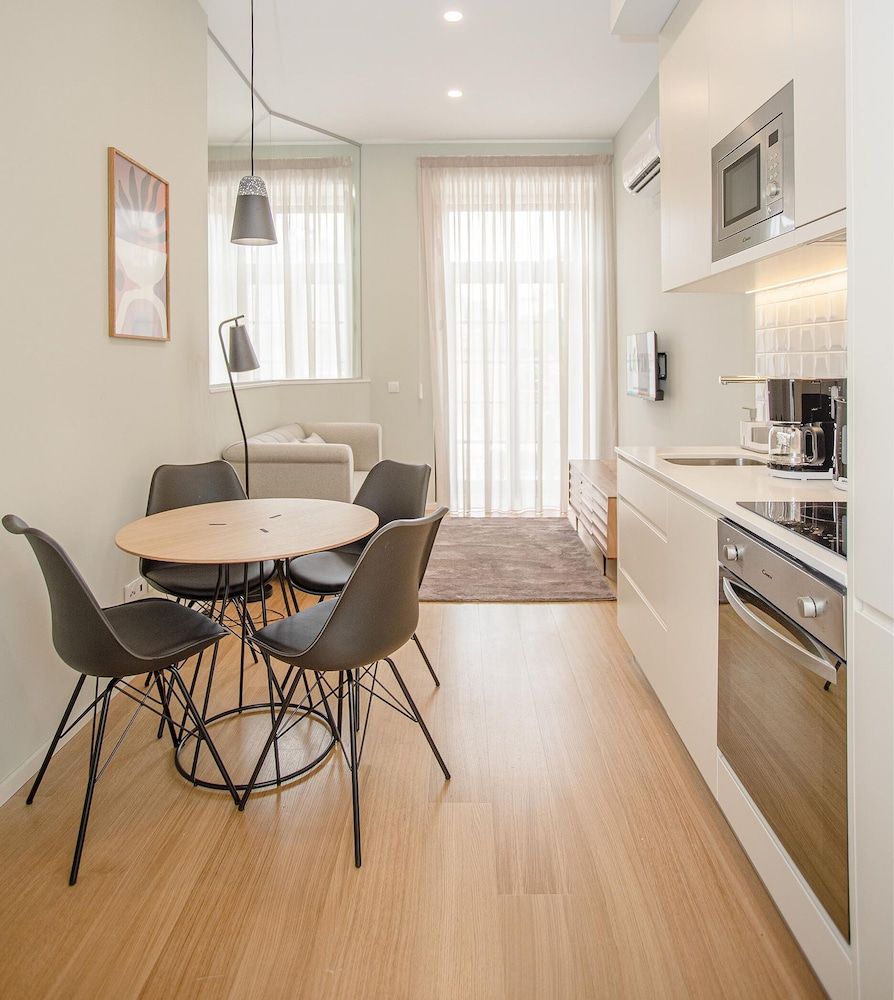 Liiiving - Sweet Sunlight Apartment Apartment 18