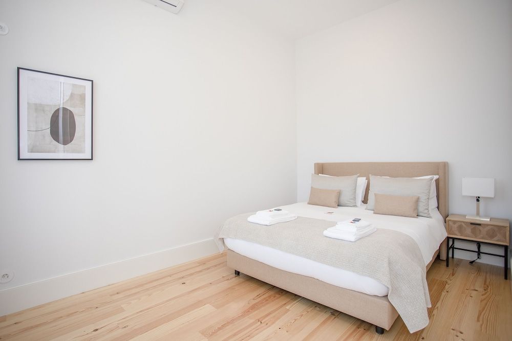 undefined Liiiving in Porto-City View Apartment 2F 4