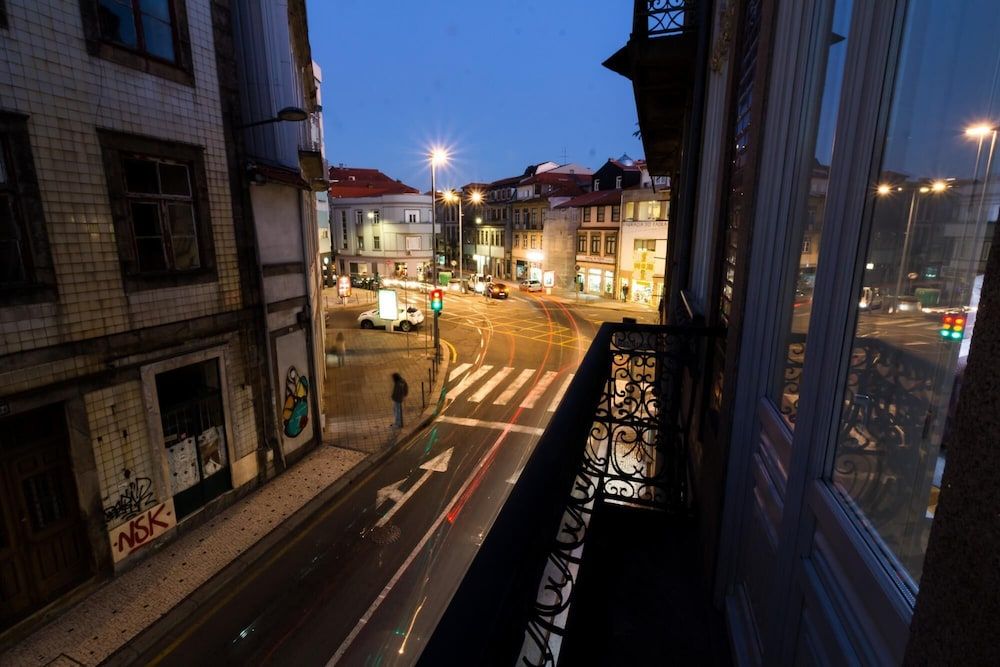 undefined Formosa Premium by Homing 8