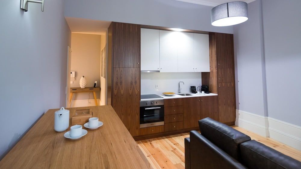 undefined Formosa Premium by Homing 6