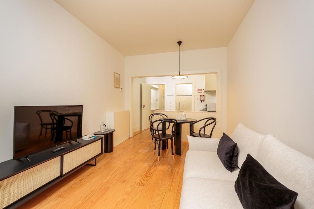 Travelstaytion - Flores G in Porto Apartment 14