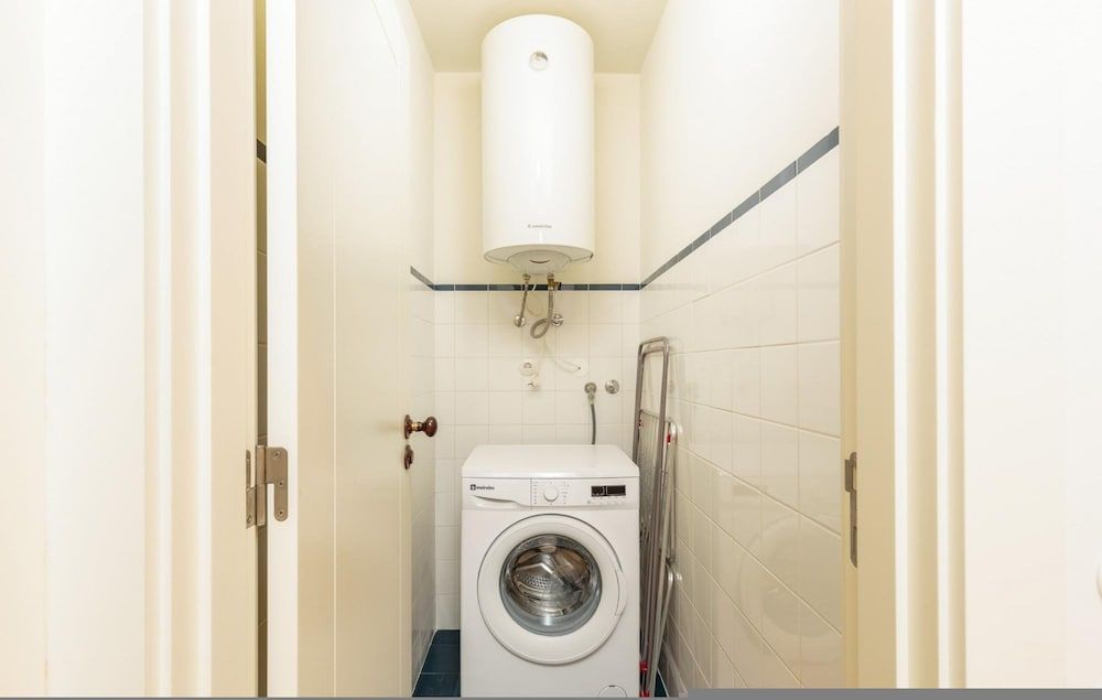 Travelstaytion - Flores G in Porto Apartment 10