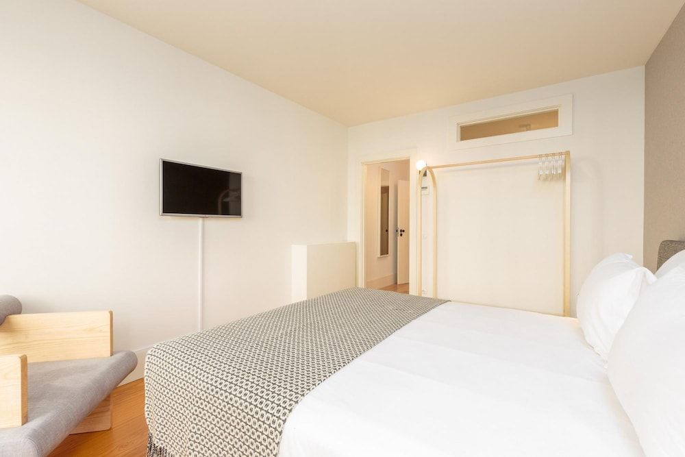 undefined Travelstaytion - Flores M in Porto 9