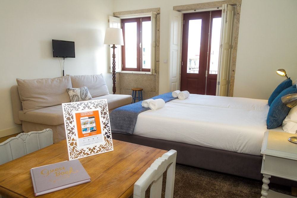 undefined Liiiving - Historic Clérigos Studio - 3B 6