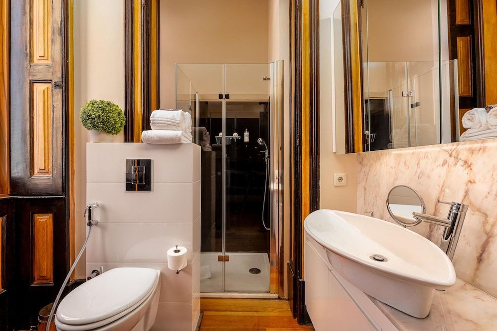 undefined Youropo - Bolh o 1B 10