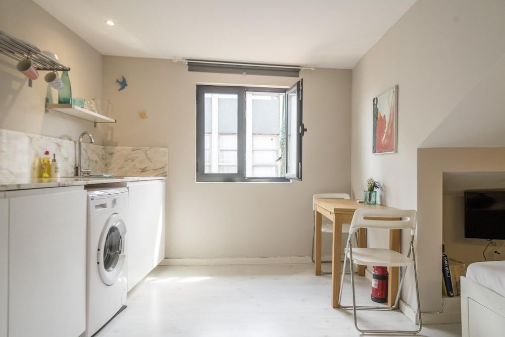 undefined Formosa Stylish by Homing 8