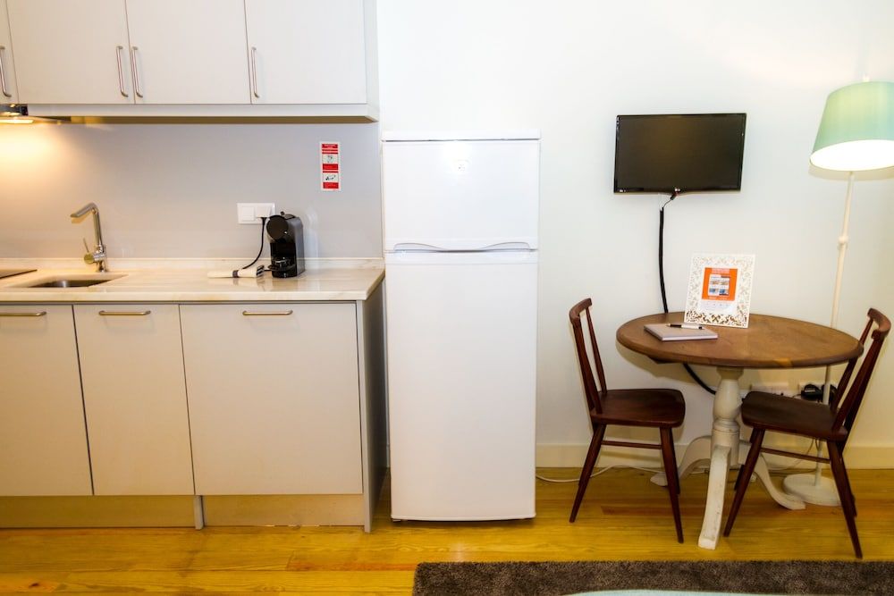 undefined Liiiving - Historic Clérigos Studio - 1F 6