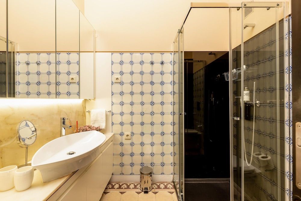 undefined Youropo - Bolh o 3B 7