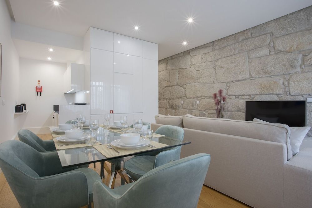 undefined Liiiving - Downtown Luxury Apartment 3T 8