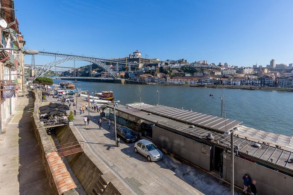 undefined Youropo - Ribeira Porto 1 2
