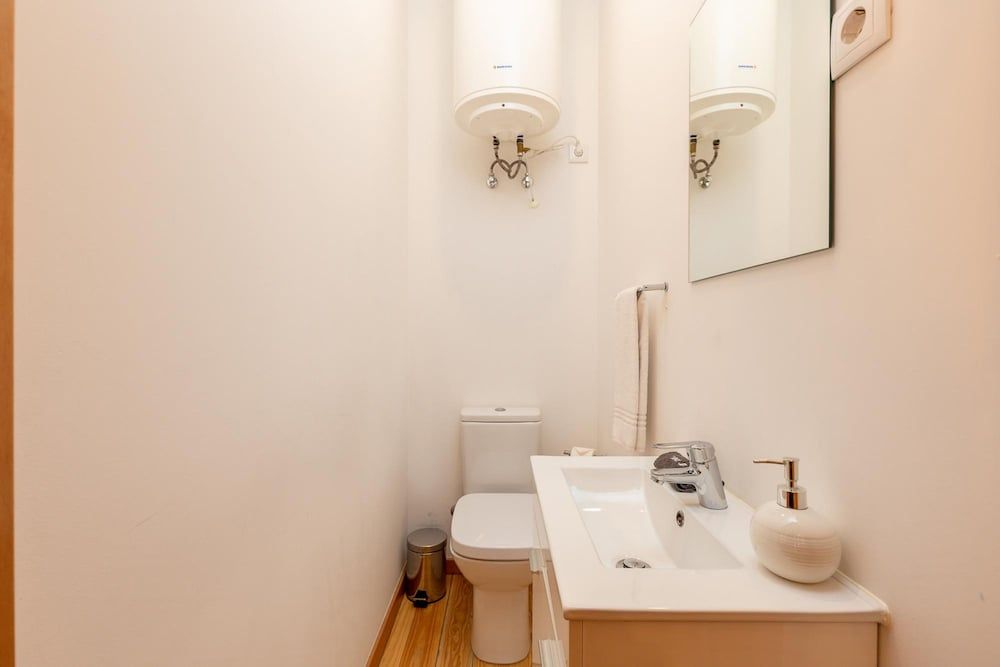Travelstaytion - Cosy 4 in Oporto Apartment 10