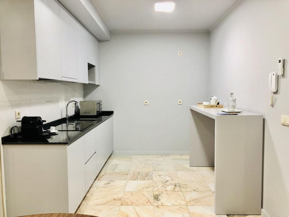 undefined Youropo - Downtown 4A 3