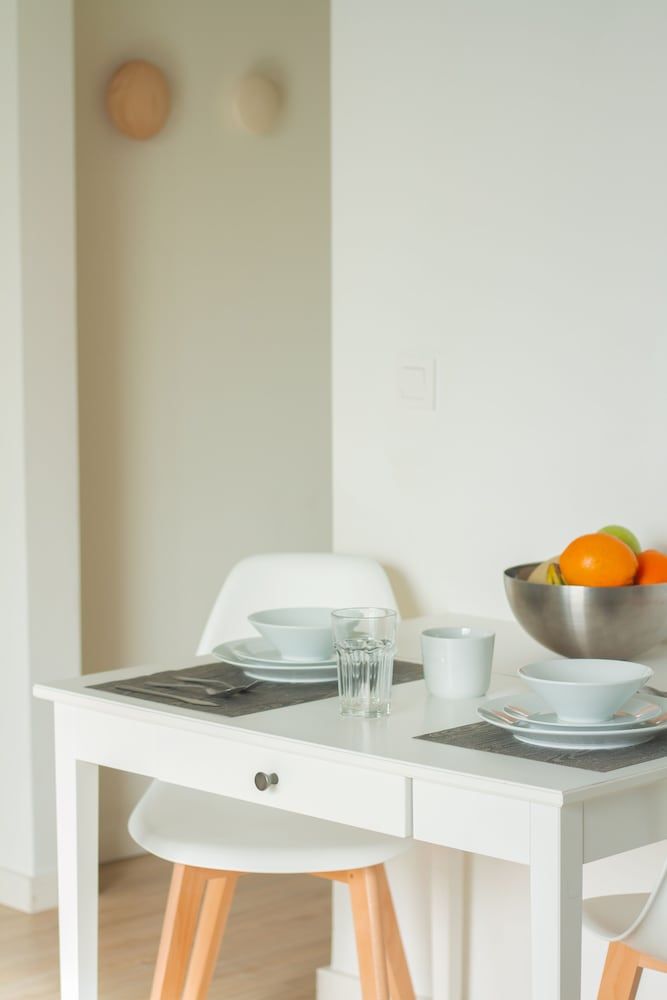 Room Select Porto Suites Studio 18