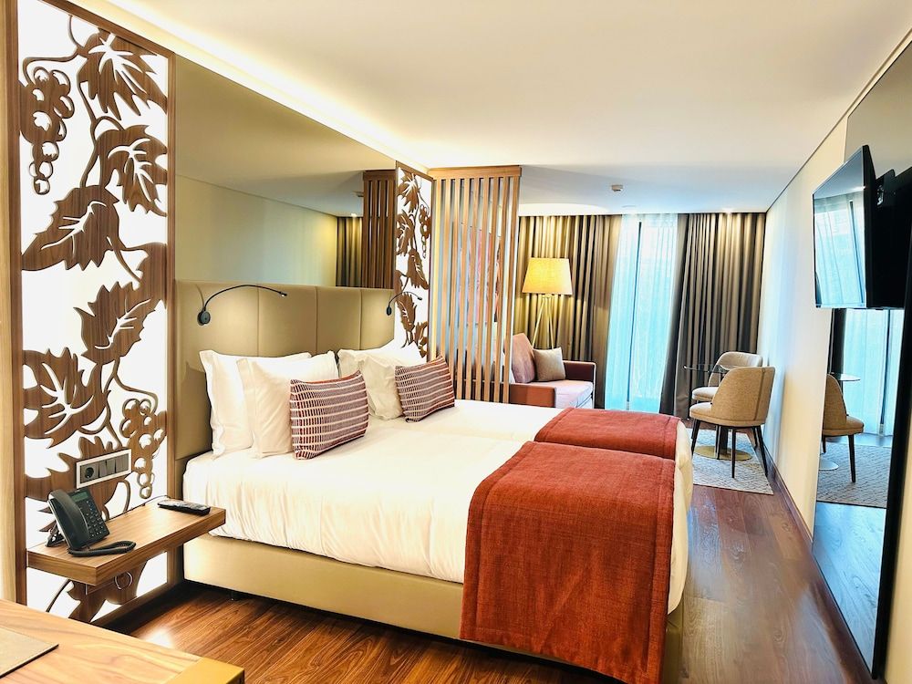 TURIM Oporto Hotel Standard Twin Room 3