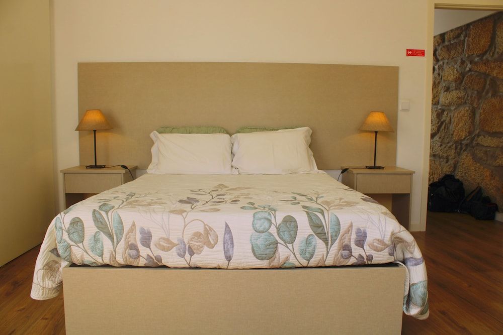 HOSPEDARIA LONDRES Family Double Room 4