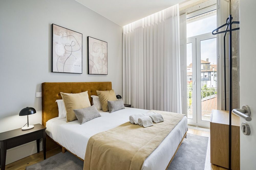 Olivia 1895 Apartments Standard Apartment