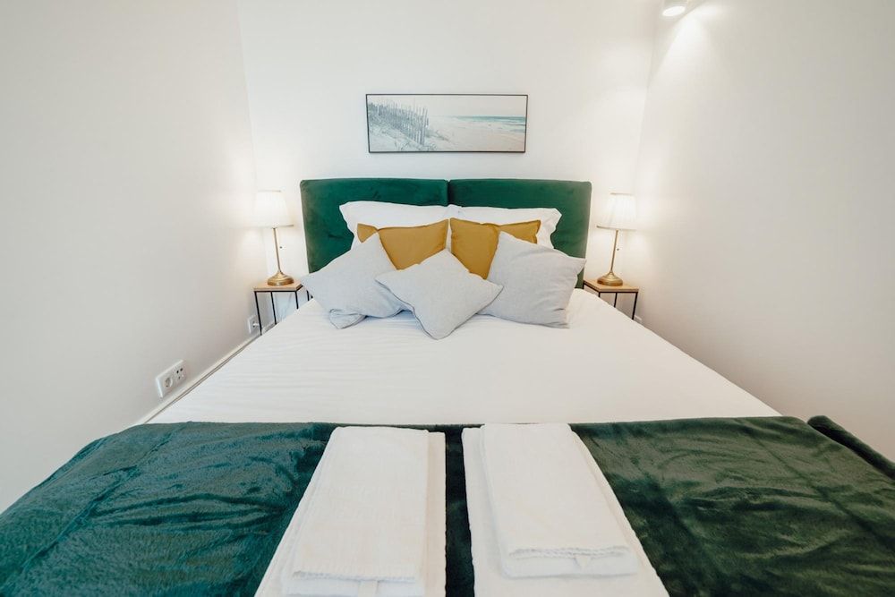 undefined Downtown Premium Apartment by Vacationy 9