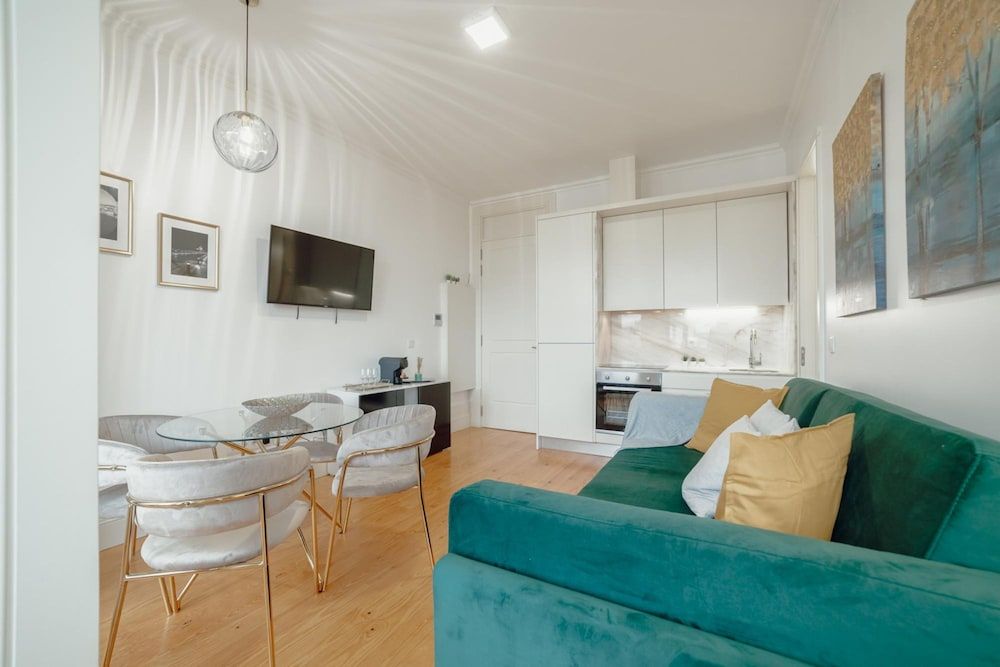 undefined Downtown Premium Apartment by Vacationy 10