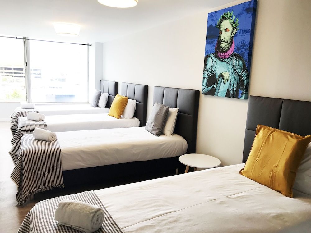 undefined Camões Lookout 6